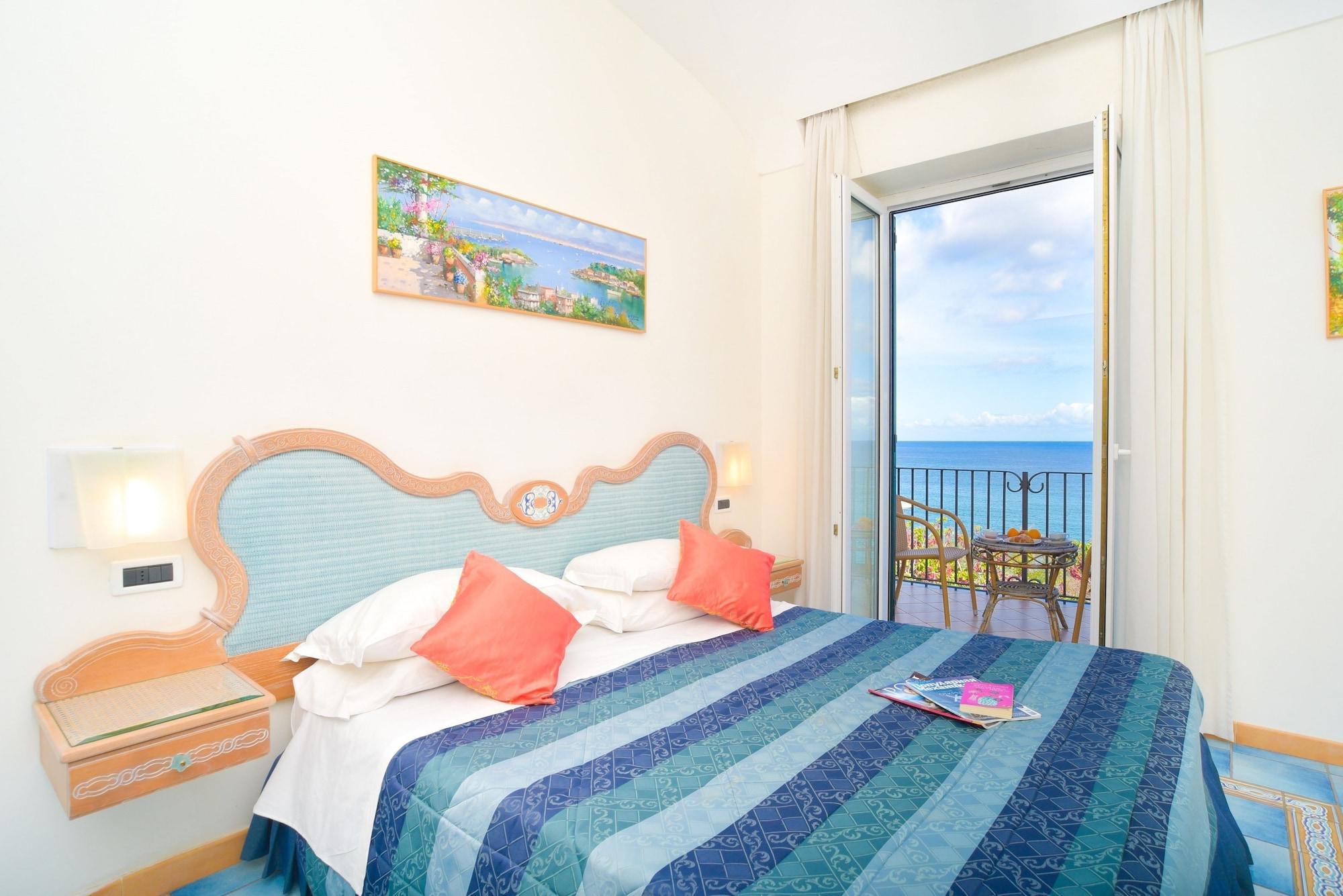 Albergo Italia - Beach Hotel Casamicciola Terme Екстер'єр фото