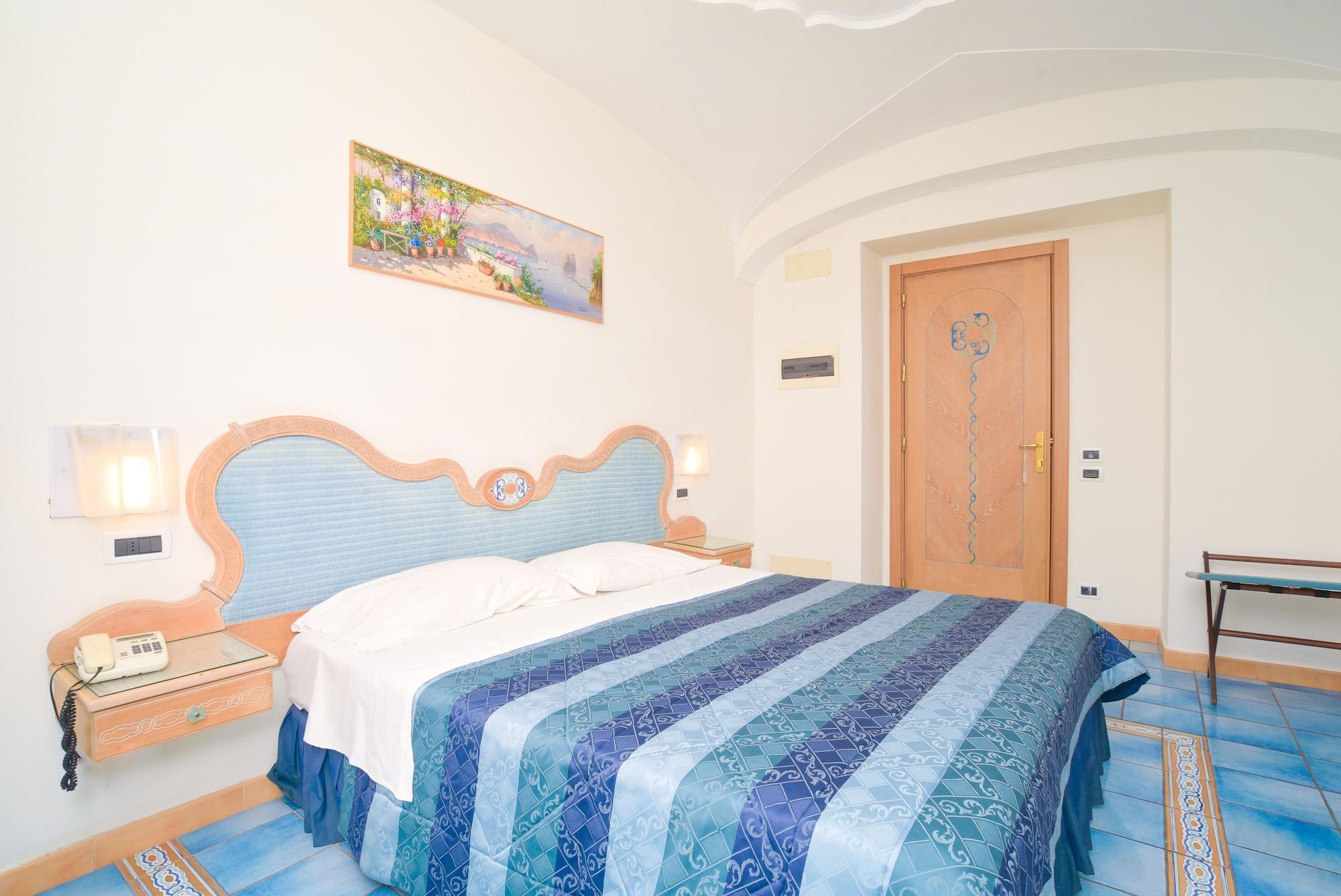 Albergo Italia - Beach Hotel Casamicciola Terme Екстер'єр фото