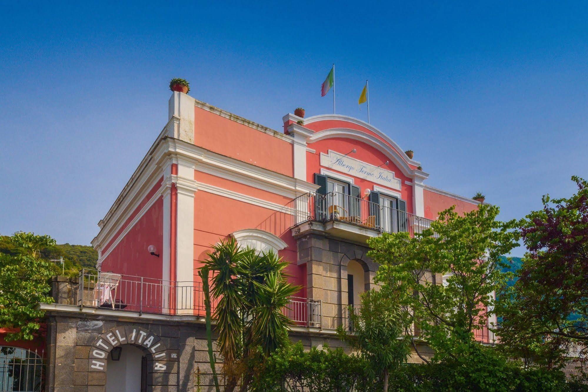 Albergo Italia - Beach Hotel Casamicciola Terme Екстер'єр фото